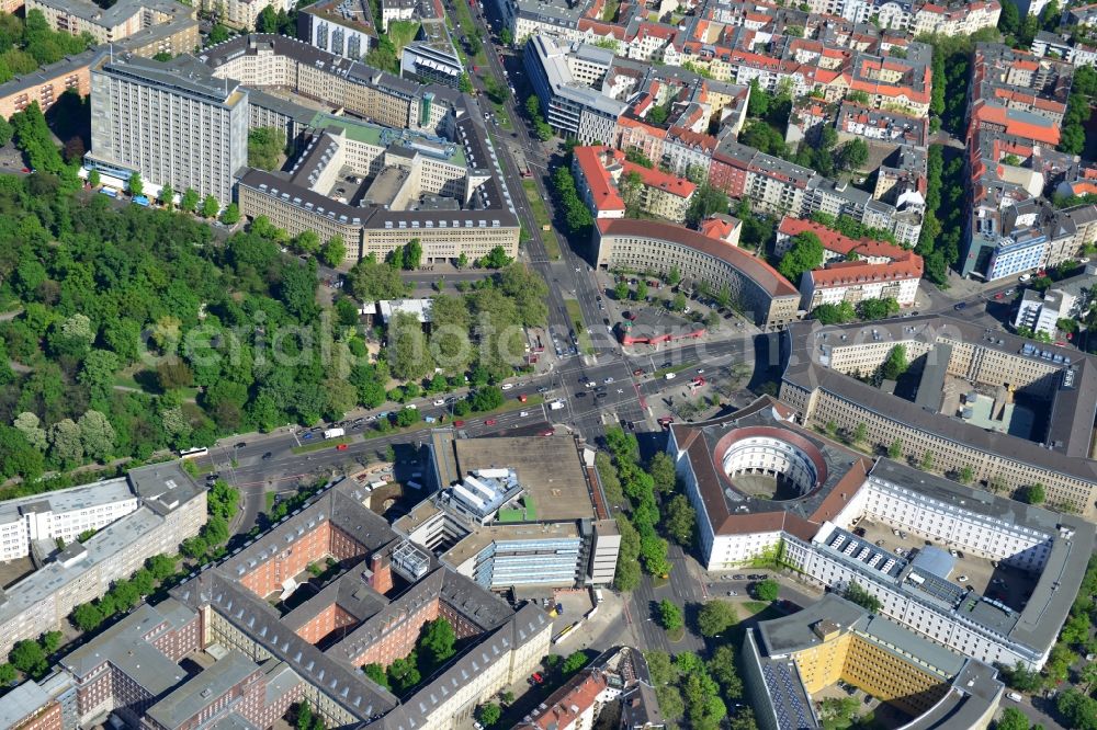 Aerial photograph Berlin Wilmersdorf - View of the Fehrbellin Square in Berlin-Wilmersdorf