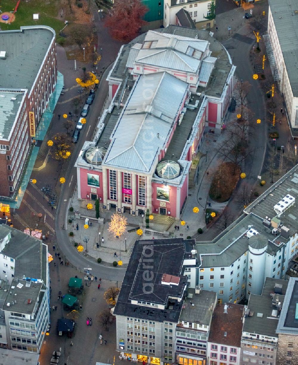 Aerial image Essen - Building of the Grillo Theatre on Theatre Square in Essen in North Rhine-Westphalia