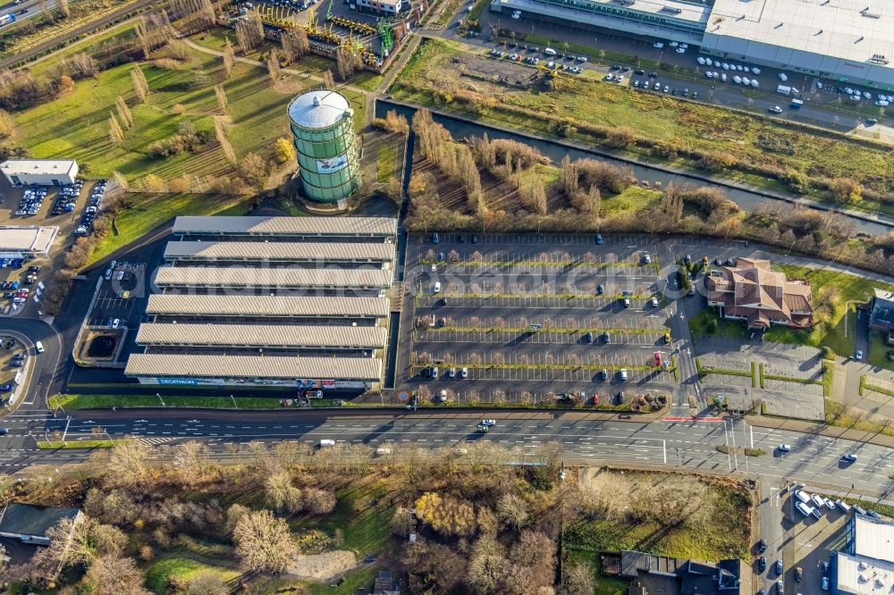 Aerial image Herne - Aerial view of the Decathlon Herne wholesale centre building with the Gasometer Herne gas tank in the Hannibal industrial estate in Herne in the German state of North Rhine-Westphalia