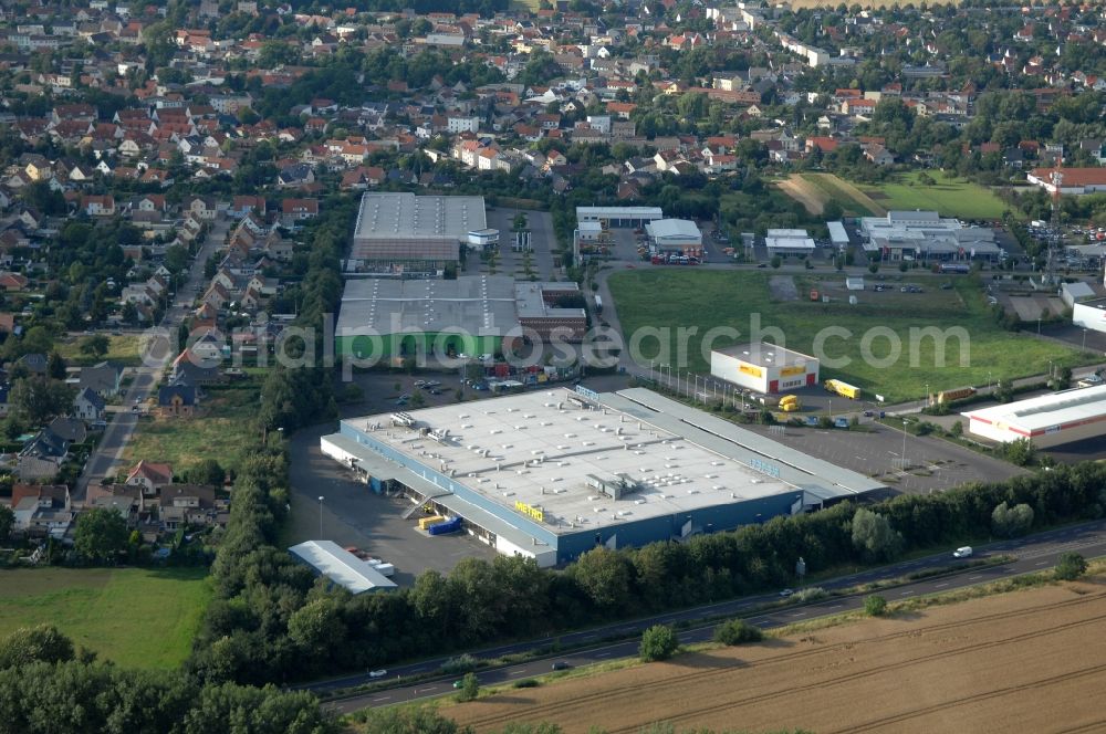 Magdeburg from above - Building of the wholesale center METRO on Werner-von-Siemens-Ring in the district Ottersleben in Magdeburg in the state Saxony-Anhalt, Germany