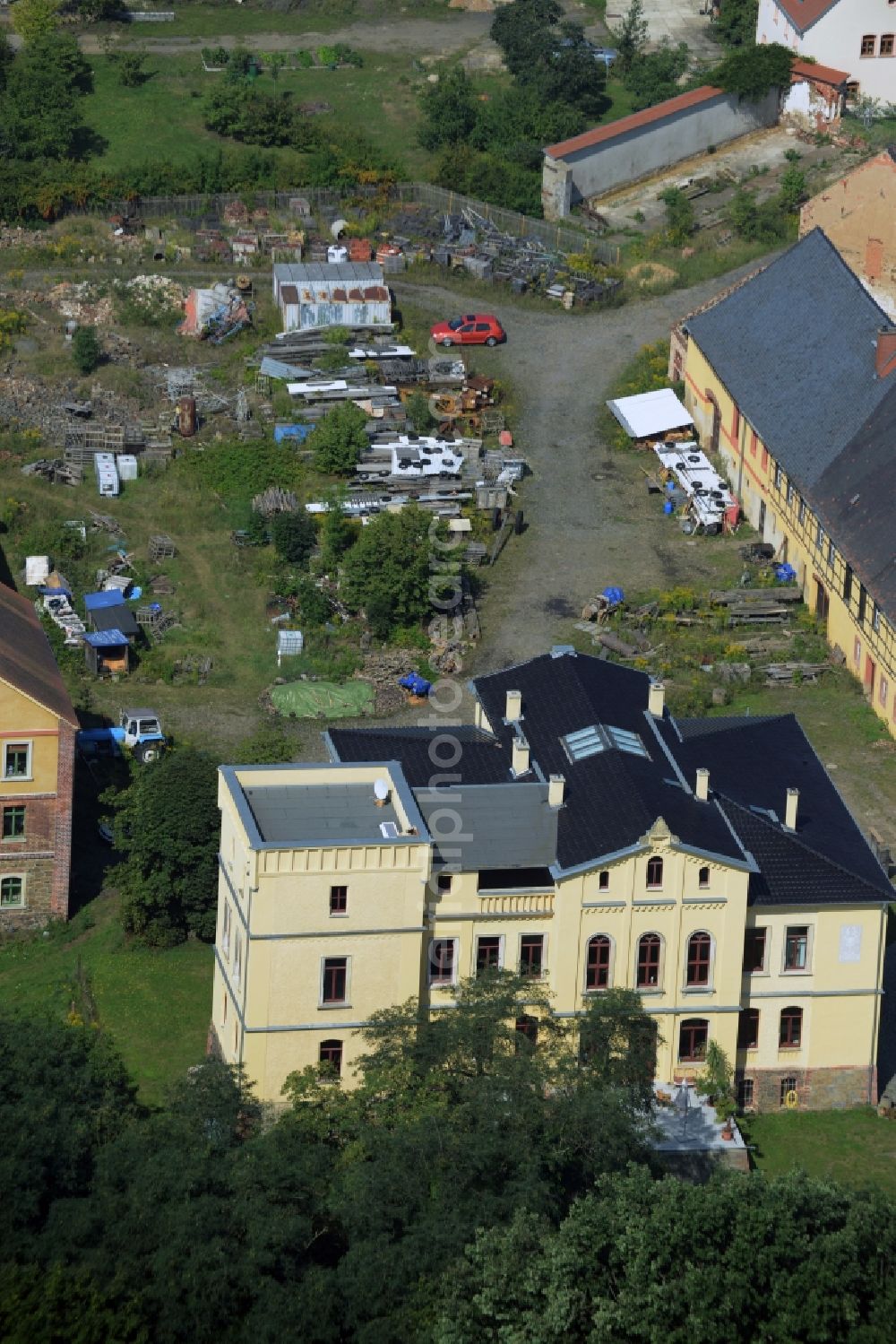 Aerial image Altenhain - Building and yard of the Castle Schloss Altenhain in Altenhain in the state Saxony