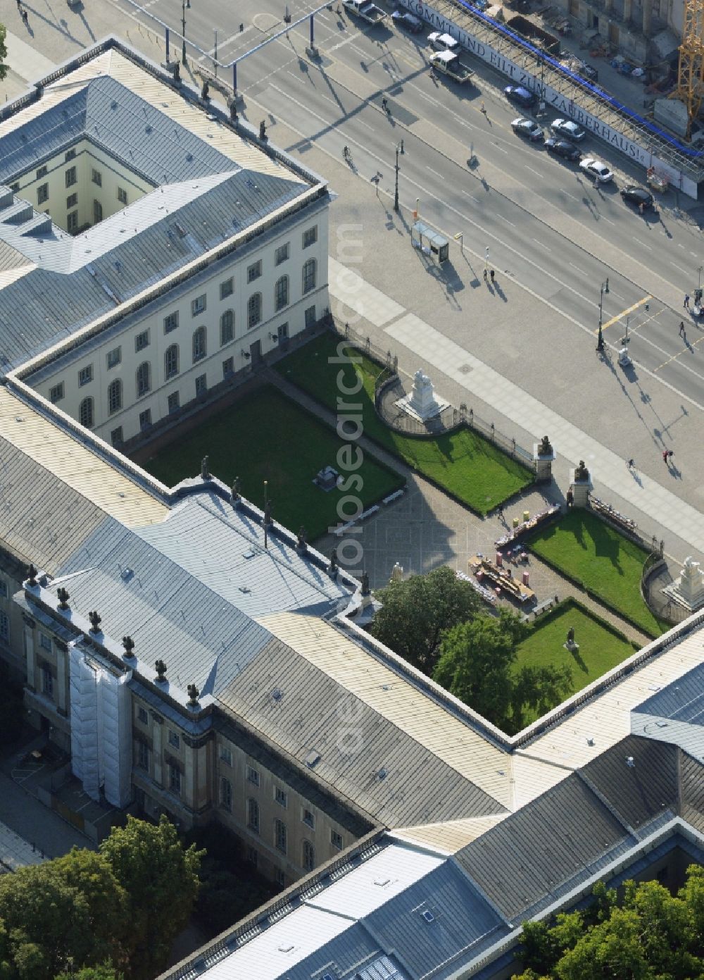 Aerial image Berlin - Building of the Humboldt University Unter den Linden in Berlin