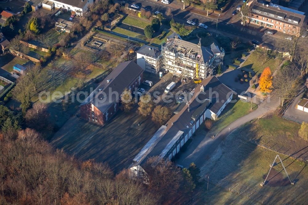 Aerial photograph Bottrop - Building the hostel Hauptstrasse in the district Kirchhellen in Bottrop in the state North Rhine-Westphalia