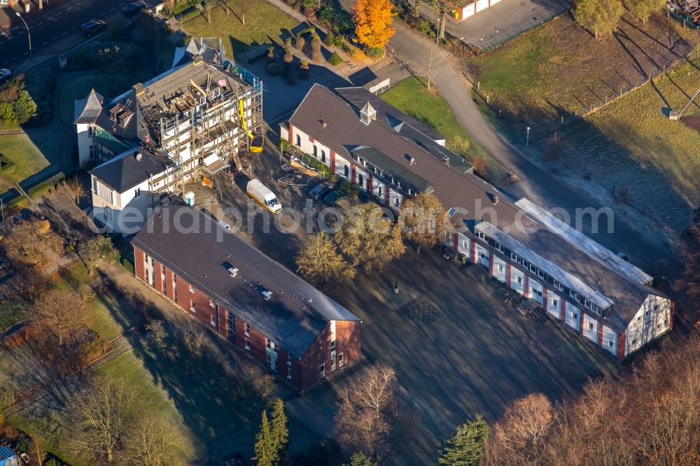 Aerial photograph Bottrop - Building the hostel Hauptstrasse in the district Kirchhellen in Bottrop in the state North Rhine-Westphalia