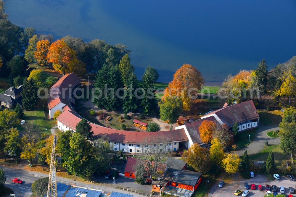 Wandlitz from above - Building the hostel on Prenzlauer Chaussee in Wandlitz in the state Brandenburg, Germany