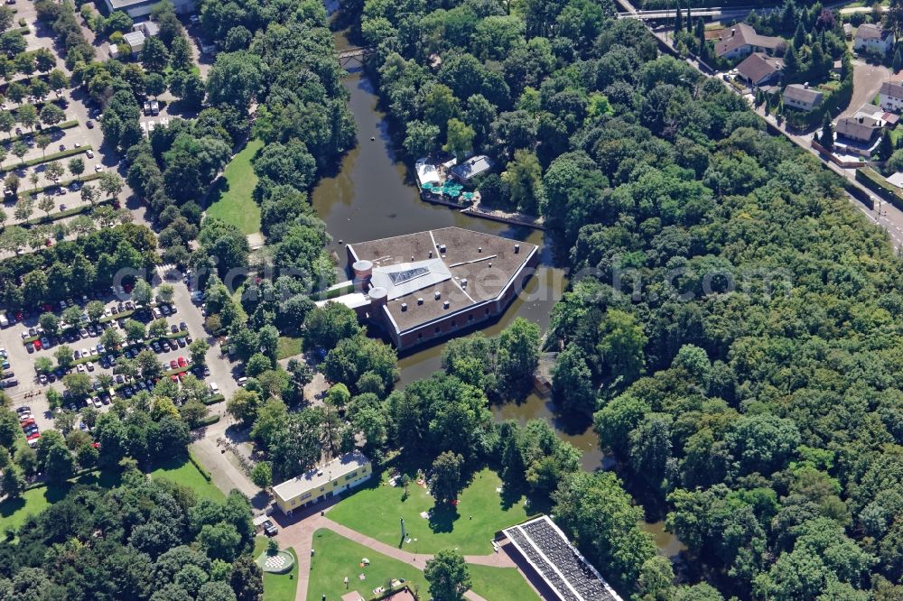 Ingolstadt from the bird's eye view: Building of the Youth Culture Center Fronte79 in Ingolstadt in the state of Bavaria. Opposite the beer garden at the Kuenettegraben