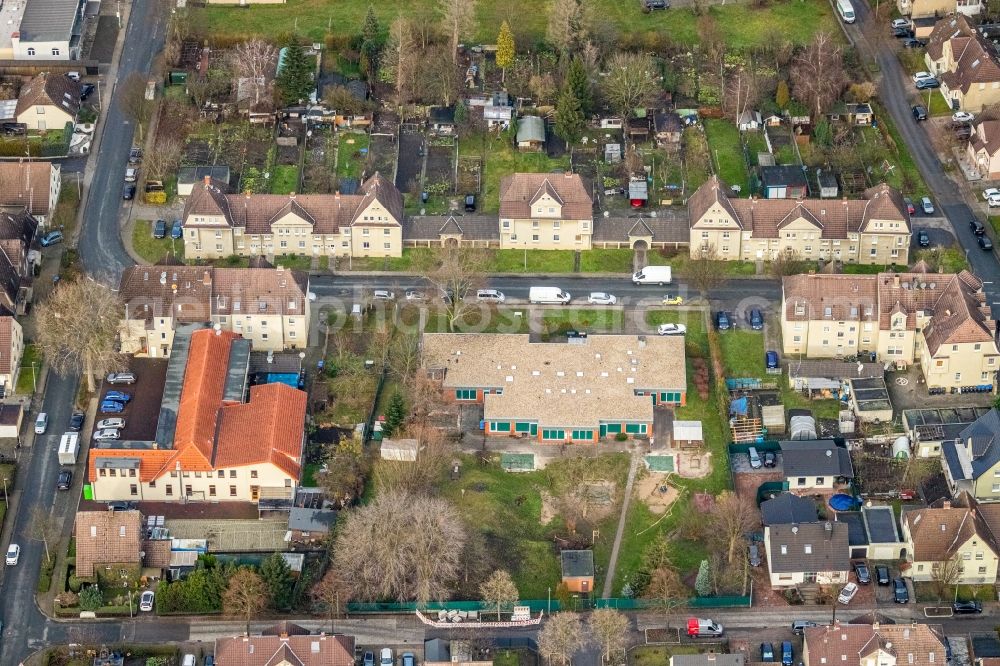 Aerial image Herringen - Building the KITA day nursery Kindergarten of Arbeiterwohlfahrt in Herringen at Ruhrgebiet in the state North Rhine-Westphalia, Germany