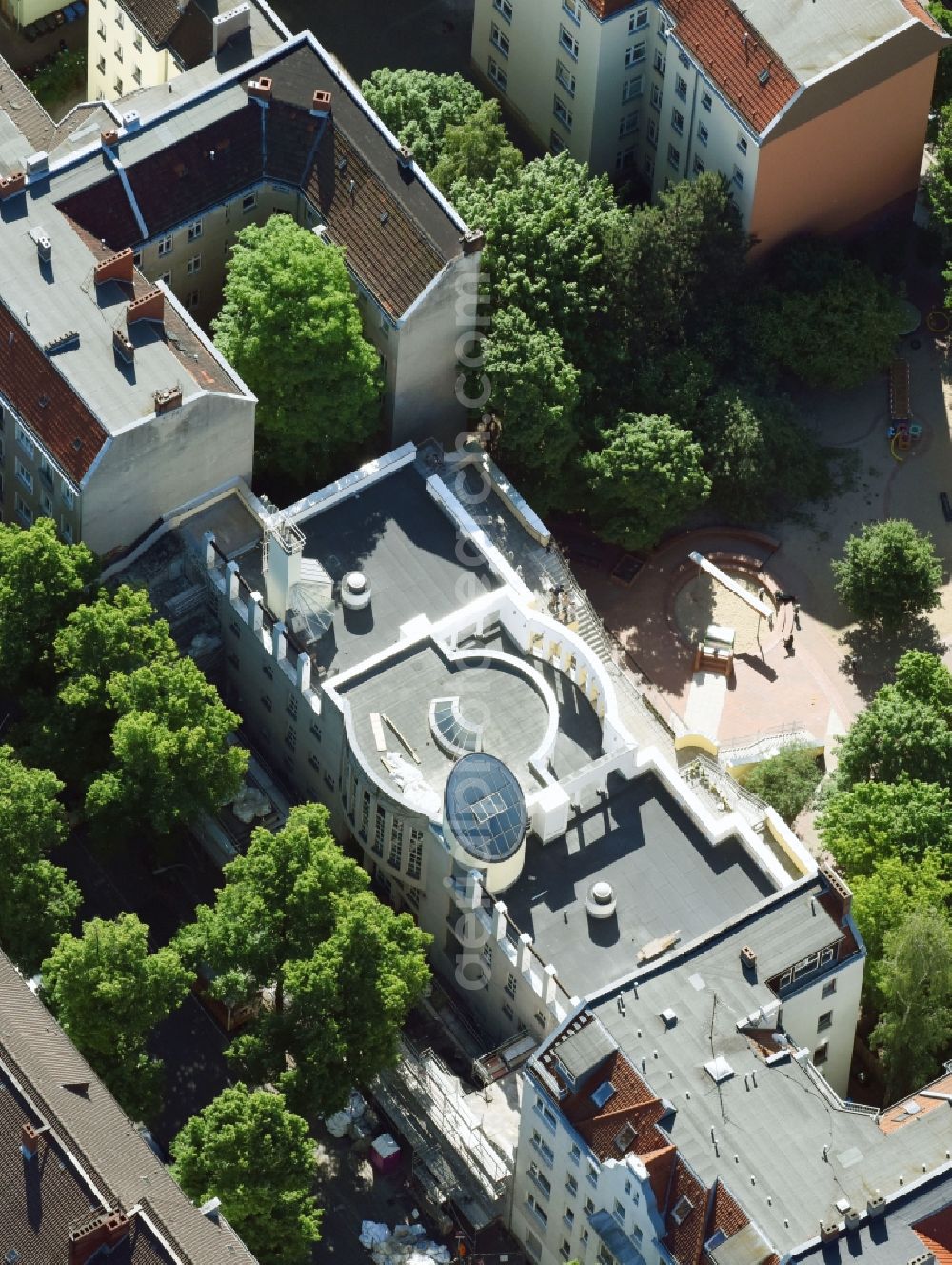 Berlin from above - Building the KITA day nursery Emser Strasse e. V. on Emser Strasse in the district Neukoelln in Berlin, Germany