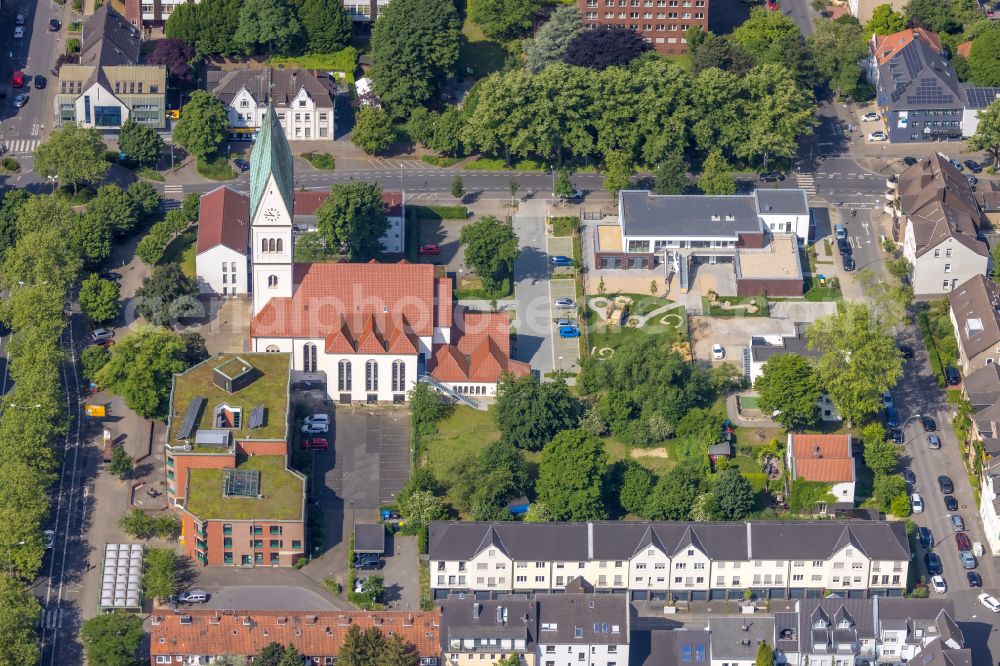 Aerial image Gladbeck - Building the KITA day nursery on street Postallee in the district Gelsenkirchen-Nord in Gladbeck at Ruhrgebiet in the state North Rhine-Westphalia, Germany