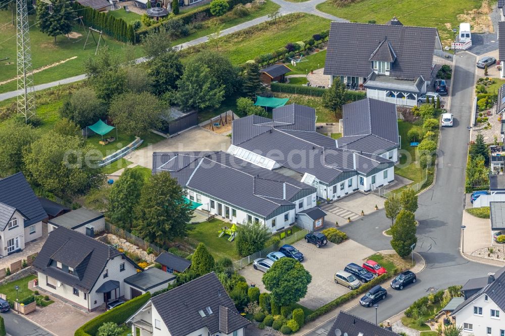 Aerial photograph Meschede - Building the KITA day nursery Kleine Wolke in Meschede in the state North Rhine-Westphalia, Germany