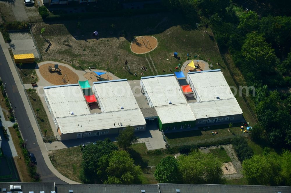 Aerial photograph Magdeburg - Building the KITA day nursery on Georg-Kaiser-Strasse in the district Sudenburg in Magdeburg in the state Saxony-Anhalt, Germany