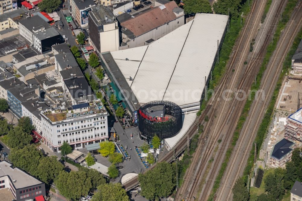 Bochum from the bird's eye view: Building of the pub district Bermuda3Eck on Kortumstrasse in the district Innenstadt in Bochum in the Ruhr area in the state North Rhine-Westphalia, Germany