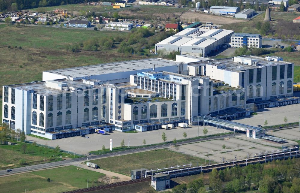 Falkensee from the bird's eye view: Building Complex of Herlitz works by Pelican International and the e-commerce center in Falkensee in Brandenburg