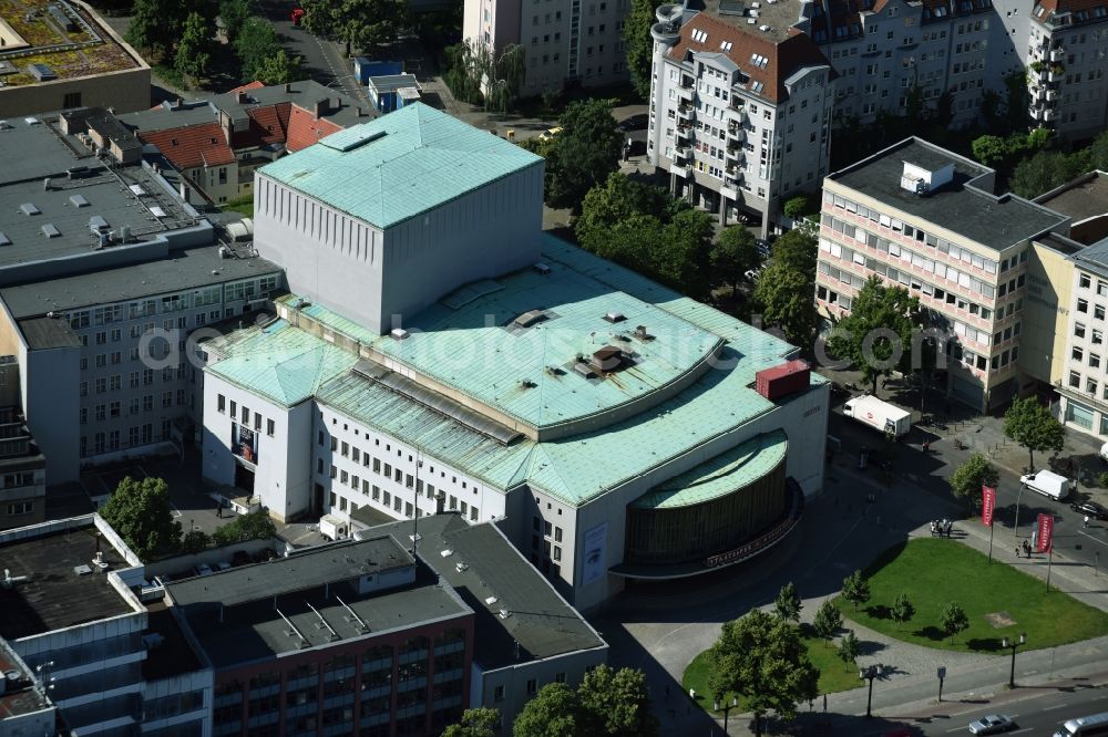 Aerial photograph Berlin - Building of the concert hall and theater playhouse in Berlin