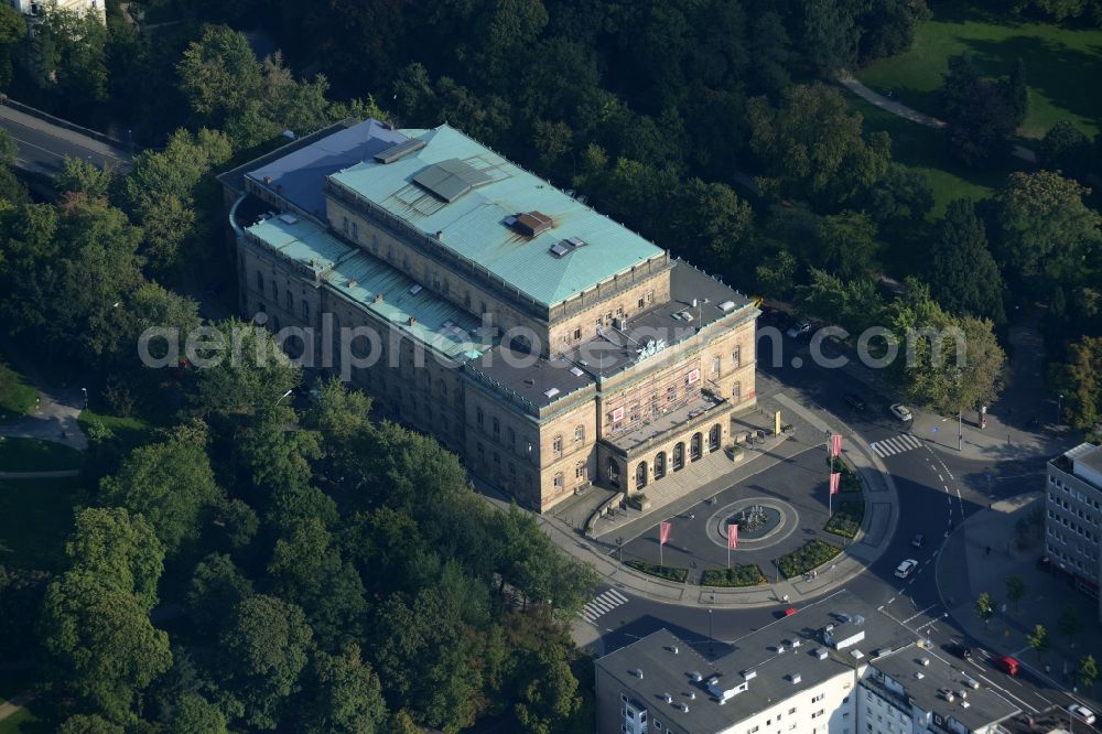 Aerial image Braunschweig - Building of the concert hall and theater playhouse of the country theather Braunschweig in the state Lower Saxony