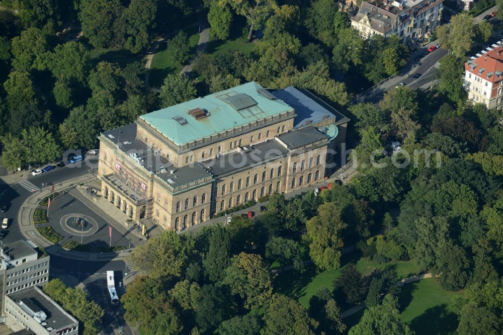 Aerial photograph Braunschweig - Building of the concert hall and theater playhouse of the country theather Braunschweig in the state Lower Saxony