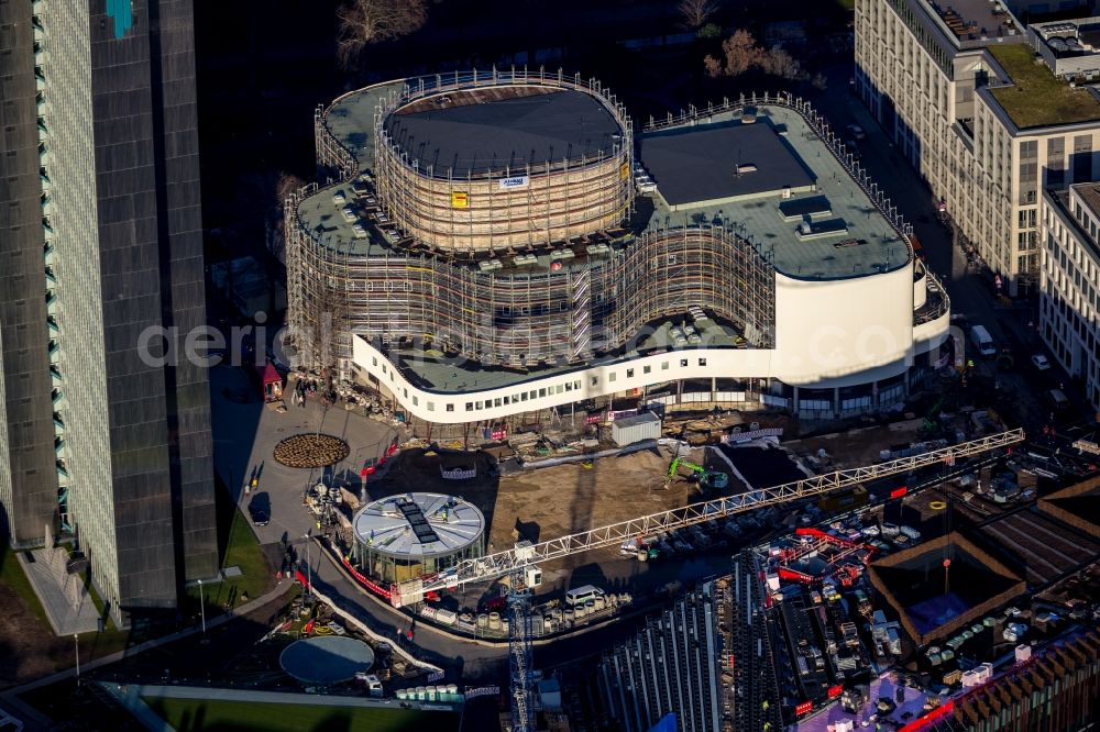 Düsseldorf from the bird's eye view: Building of the concert hall and theater playhouse in Duesseldorf in the state North Rhine-Westphalia, Germany