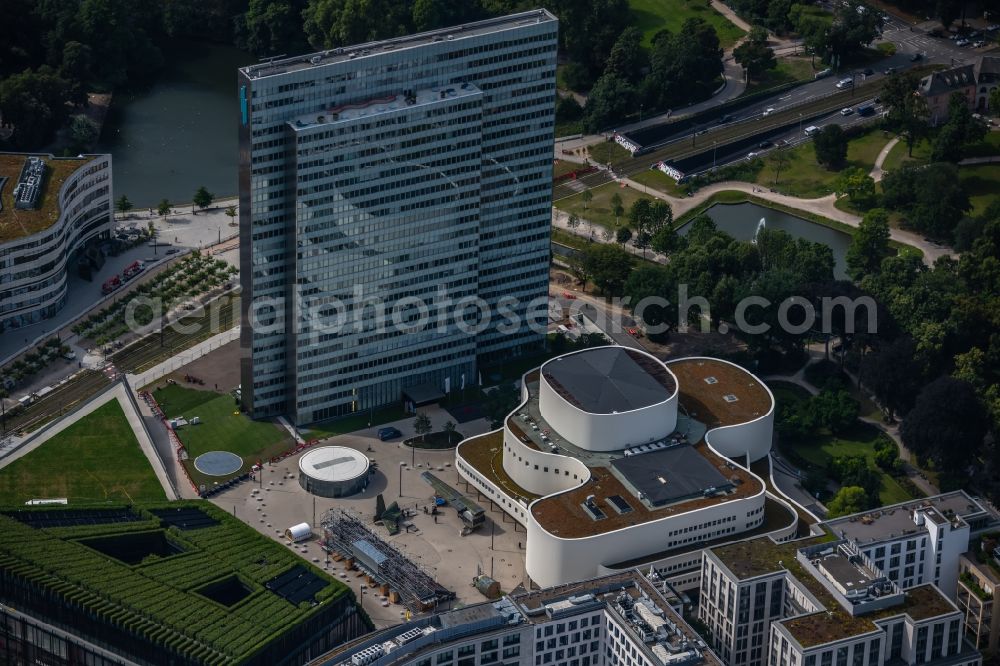 Aerial photograph Düsseldorf - Building of the concert hall and theater playhouse in Duesseldorf in the state North Rhine-Westphalia, Germany