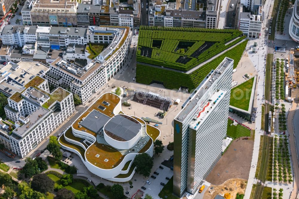 Düsseldorf from above - Building of the concert hall and theater playhouse in Duesseldorf in the state North Rhine-Westphalia, Germany