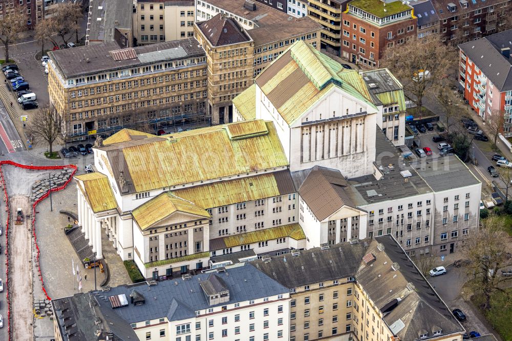 Duisburg from above - Building of the concert hall and theater playhouse on street Neckarstrasse in the district Altstadt in Duisburg at Ruhrgebiet in the state North Rhine-Westphalia, Germany