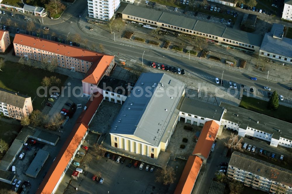 Aerial photograph Eisenhüttenstadt - Building of the concert hall and theater playhouse in Eisenhuettenstadt in the state Brandenburg