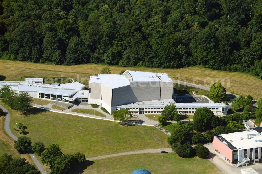 Aerial photograph Wolfsburg - Building of the concert hall and theater playhouse in Wolfsburg in the state Lower Saxony, Germany