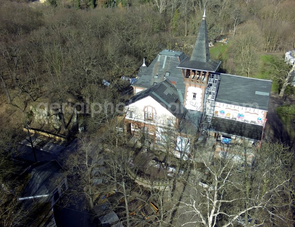 Halle / Saale from above - Building of vacant Pioneer House in Halle (Saale) in Saxony-Anhalt