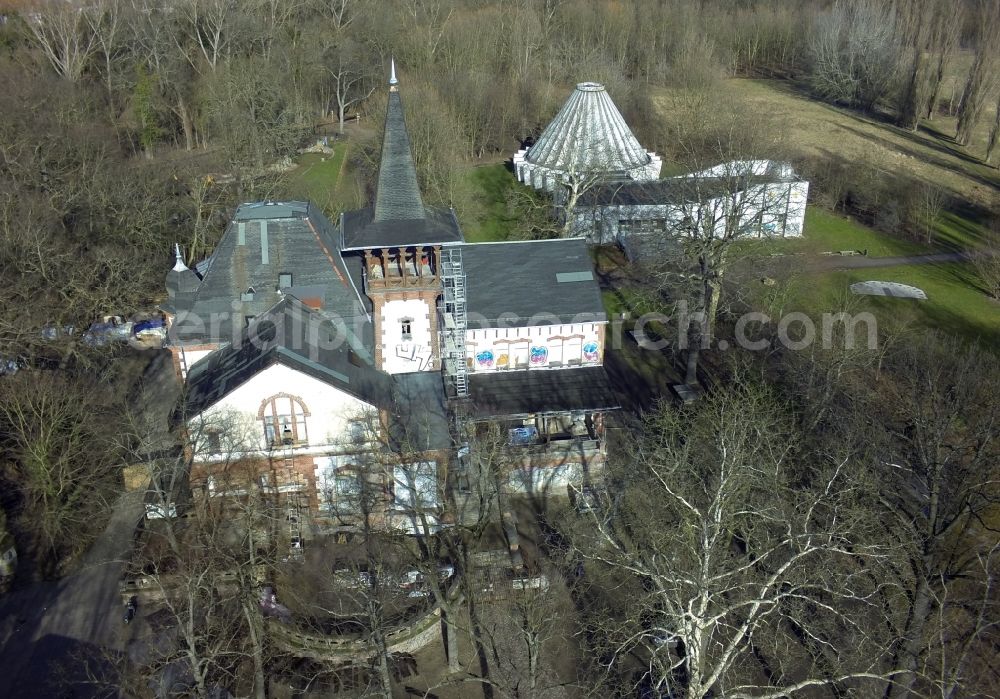 Halle / Saale from the bird's eye view: Building of vacant Pioneer House in Halle (Saale) in Saxony-Anhalt