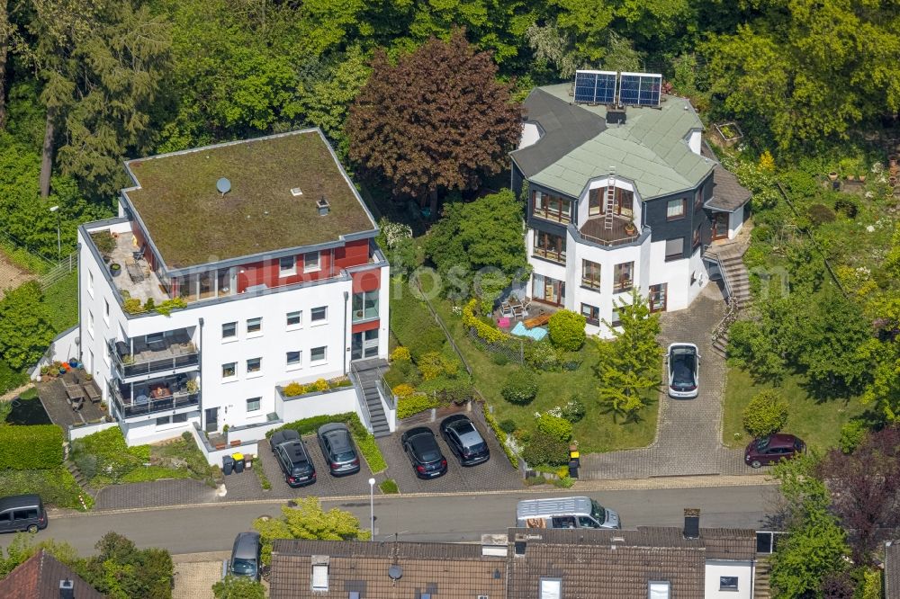 Aerial photograph Essen - Building of a multi-family residential building Am Boegelsknappen in the district Kettwig in Essen at Ruhrgebiet in the state North Rhine-Westphalia, Germany