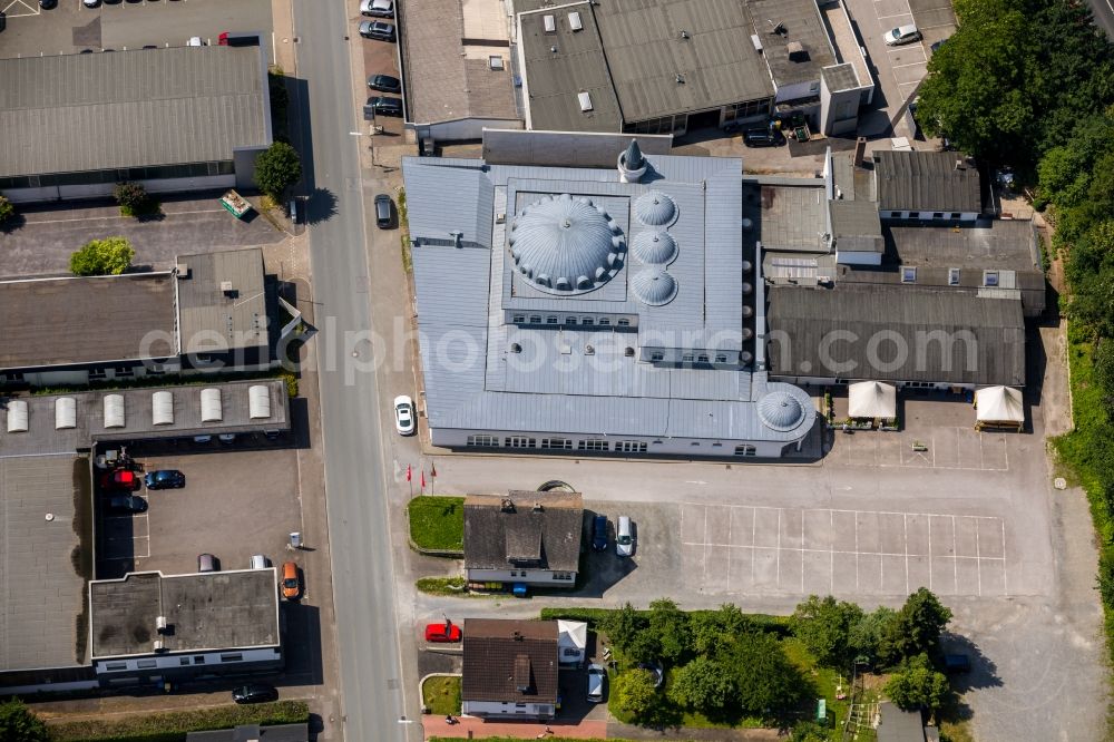 Meschede from the bird's eye view: Building of the mosque Fatih Camii Moschee on Jahnstrasse in Meschede in the state North Rhine-Westphalia, Germany