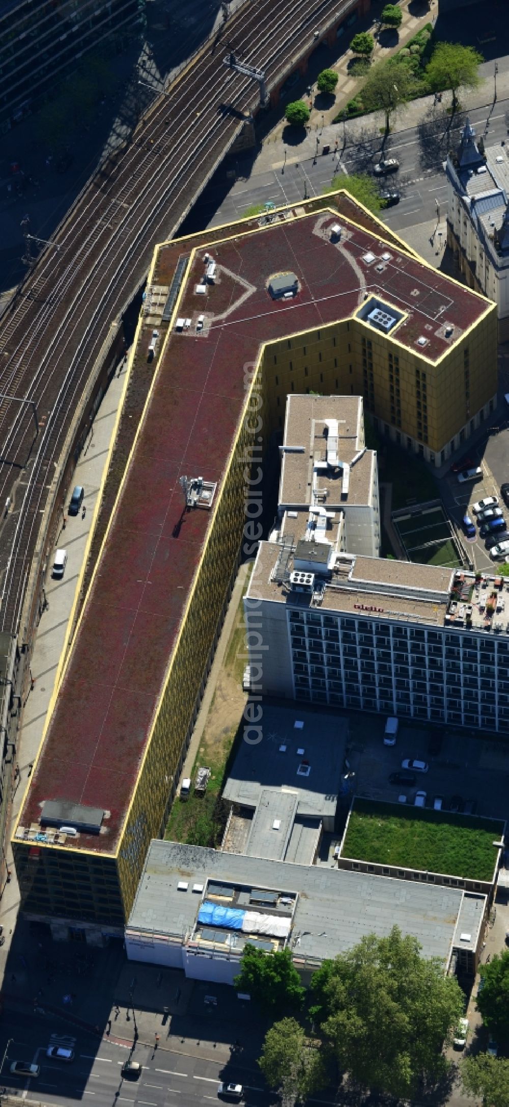 Berlin from the bird's eye view: View Building of the Motel One Berlin Kurfuerstendamm at the Kant Strasse in Berlin Charlottenburg