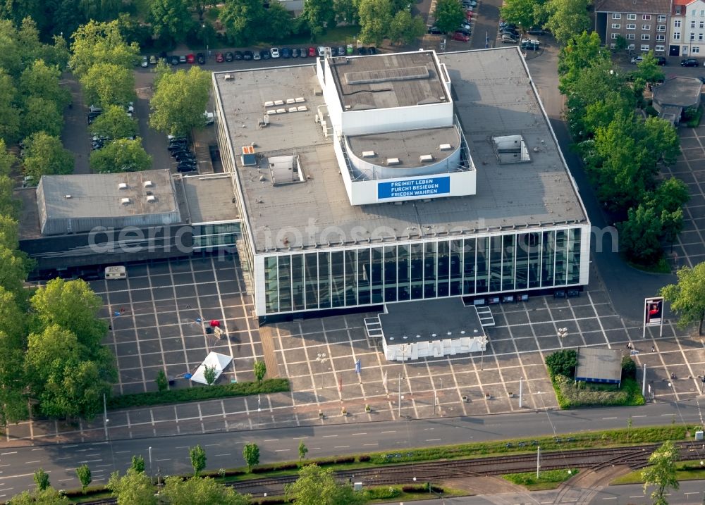 Aerial photograph Gelsenkirchen - Building of the concert hall and theater playhouse Musiktheater im Revier Gelsenkirchen in Gelsenkirchen in the state North Rhine-Westphalia, Germany