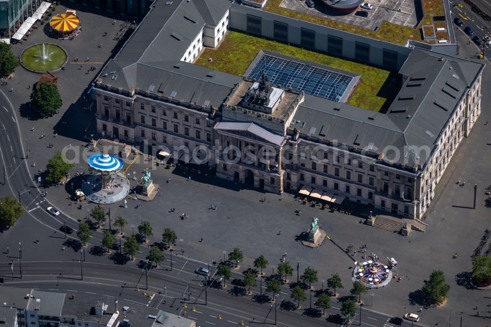 Aerial image Braunschweig - Reproduction of the Braunschweiger Palace on place Schlossplatz in Braunschweig in the state Lower Saxony