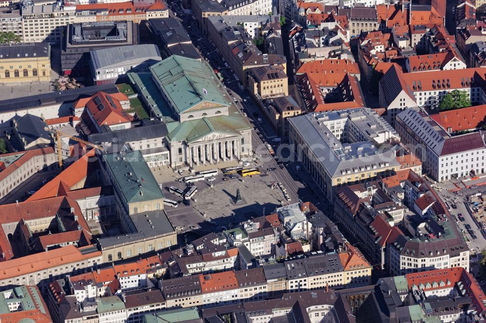 Aerial photograph München - Building of the national theater at the Max-Joseph-Platz in Munich, Bavaria. The opera house in the Old Town is the venue for the Bavarian State Opera, the Bavarian State Orchestra and the Bavarian State Ballet