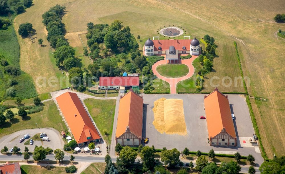 Basedow from above - Buildings and parks at the mansion of the farmhouse Alter Schafsstall at Wargentiner Strasse in Basedow in the state Mecklenburg - Western Pomerania