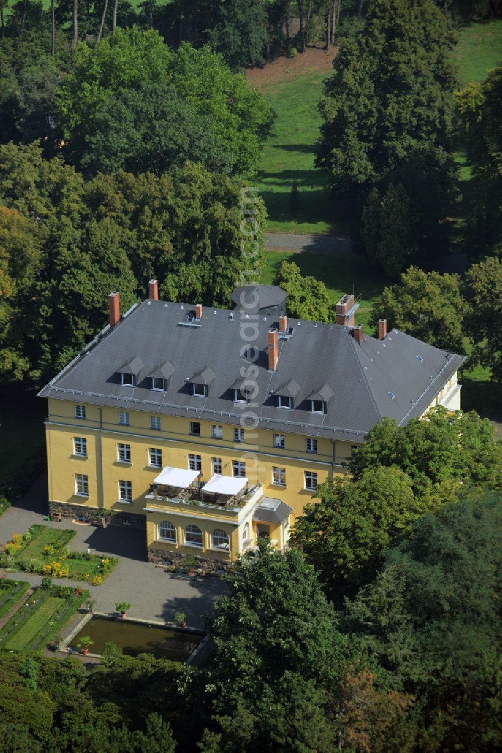 Aerial image Parthenstein - Buildings and parks at the mansion of the farmhouse in Parthenstein in the state Saxony