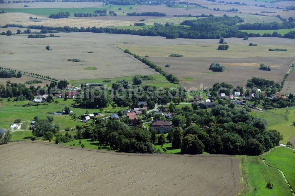 Rumpshagen from the bird's eye view: Buildings and parks at the mansion of the farmhouse in Rumpshagen in the state Mecklenburg - Western Pomerania