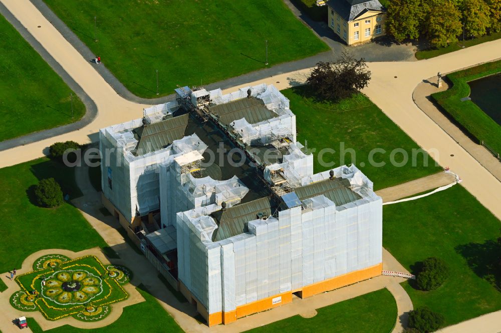 Dresden from the bird's eye view: Renovation work on the building and park facilities of the manor house Palais - Grosser Garten in Dresden in the federal state of Saxony, Germany