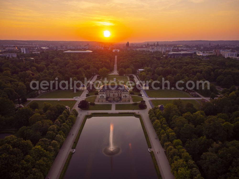 Aerial photograph Dresden - Renovation work on the building and park facilities of the manor house Palais - Grosser Garten on street Hauptallee in Dresden in the federal state of Saxony, Germany