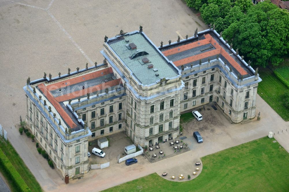 Aerial photograph Ludwigslust - Building and Castle Park Castle Ludwigslust in the state Mecklenburg - Western Pomerania