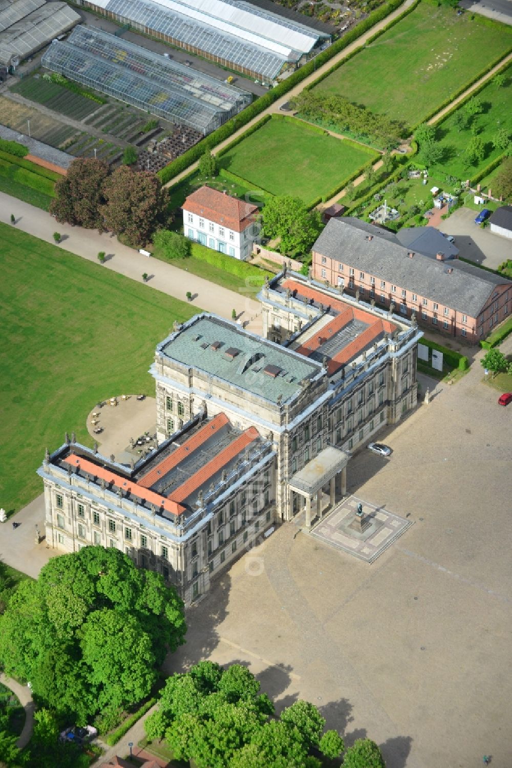 Aerial image Ludwigslust - Building and Castle Park Castle Ludwigslust in the state Mecklenburg - Western Pomerania