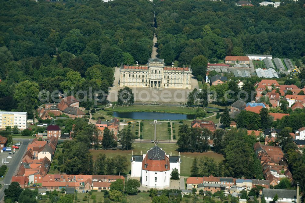 Ludwigslust from the bird's eye view: Building and Castle Park Castle Ludwigslust in the state Mecklenburg - Western Pomerania