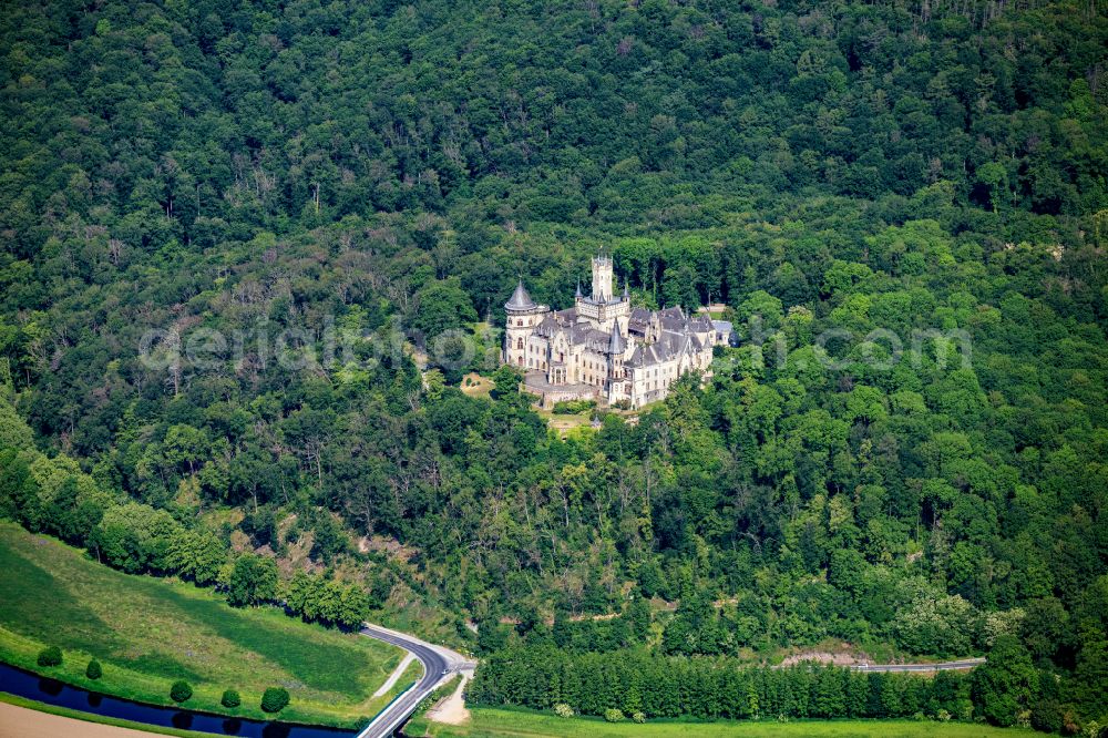 Aerial photograph Pattensen - Building and Castle Park Castle Marienburg in Pattensen in the state Lower Saxony