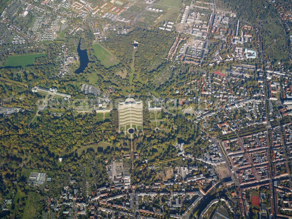 Aerial photograph Potsdam - Building and Castle Park Castle Sanssouci in Potsdam in the state Brandenburg