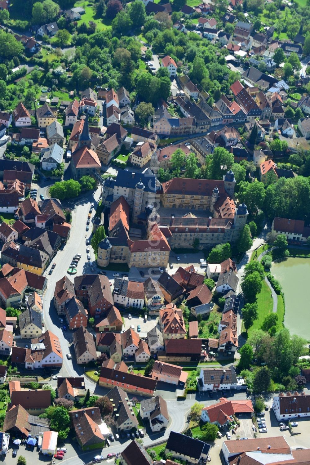 Aerial image Thurnau - Building and Castle Park Castle Thurnau in the state Bavaria