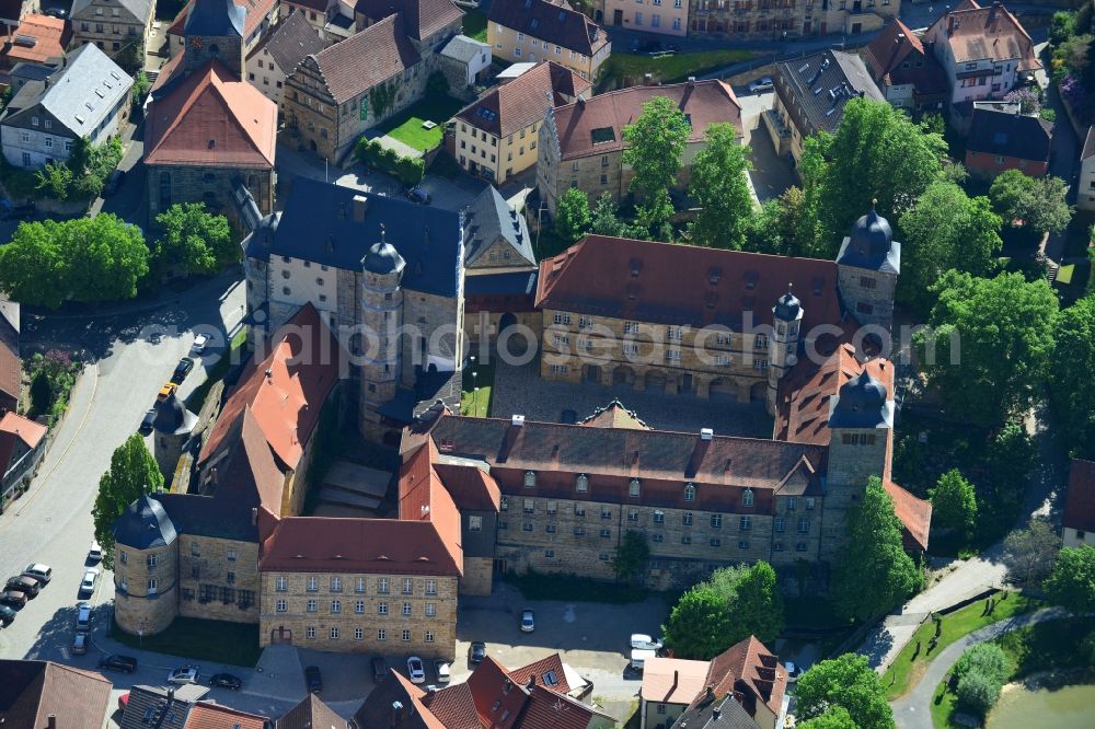 Aerial photograph Thurnau - Building and Castle Park Castle Thurnau in the state Bavaria