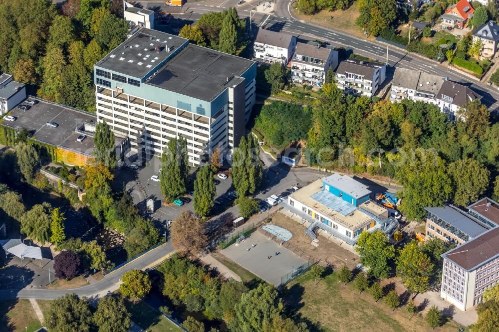 Aerial image Hagen - Building of the multi-storey car park on Voswinckelstrasse in Hagen in the federal state of North Rhine-Westphalia, Germany