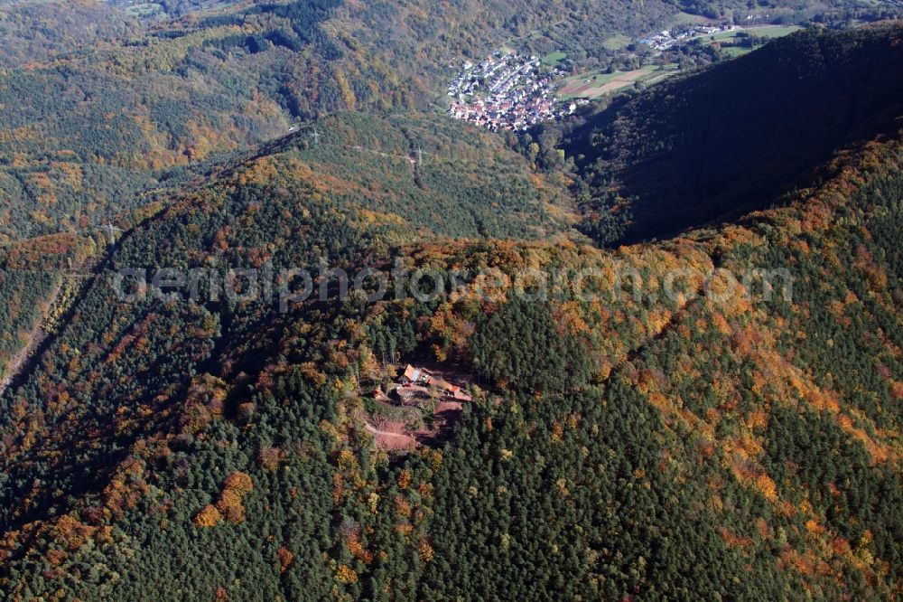 Aerial image Annweiler am Trifels - Building of the hostel Jung-Pfalz-Hut in Annweiler am Trifels in the state Rhineland-Palatinate