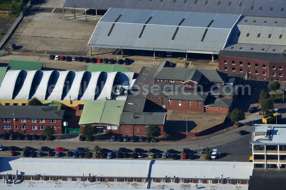 Aerial photograph Cuxhaven - Buildings and production halls of DAHL HOFF Food on the road Neufeld in the fishing harbor in Cuxhaven in Lower Saxony