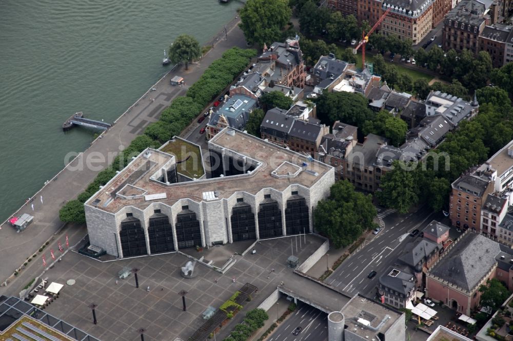 Aerial image Mainz - Building of the City Hall on the River Rhine in Mainz in Rhineland-Palatinate